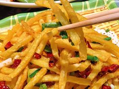 -肥肥虾庄·金牌油焖大虾(杨园滨江时代walk店)