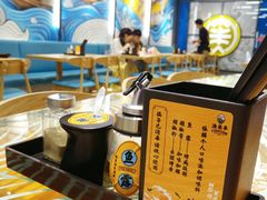 调味料台-渔米丰·广府鱼汤米线(光明广场店)