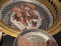 -山川小町·极番烧肉(新地假日广场店)