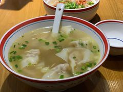 -八二小区抄手(龙湖上城天街店)