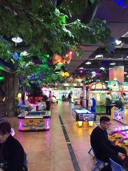 -菲菲羊乐园(临平银泰城店)