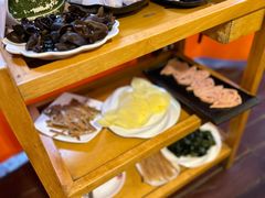 -二荆条·蜀鲜汇城市森林火锅