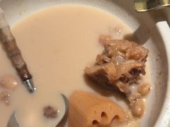 -沅江水·湖南家宴(南村万博长隆商圈店)