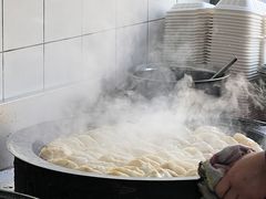 -黄阿姨锅贴大王(万航渡路店)