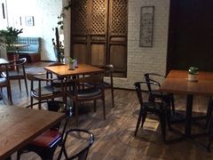 -JINNS锦时 steak&pizza(浸信会礼拜堂旧址店)