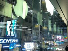 -Apple 零售店(Causeway Bay)