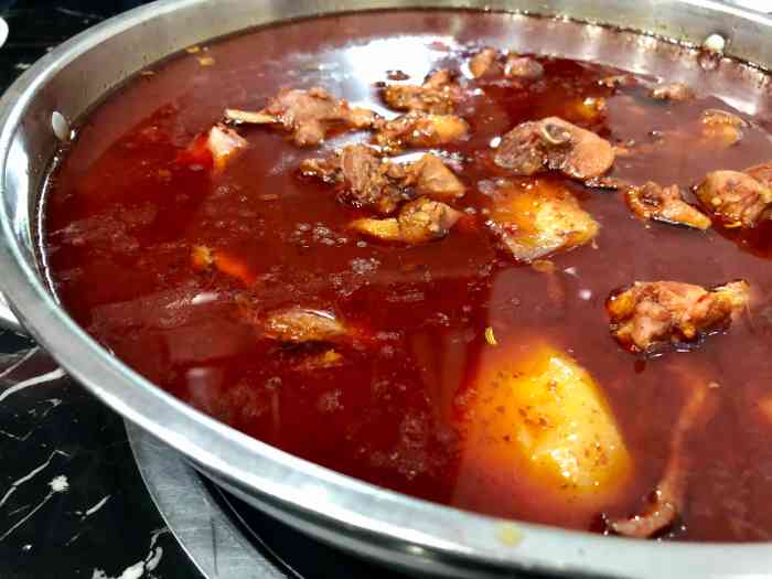 四川傻儿活兔火锅(长白街店)-"一家在长白街路上的小店.