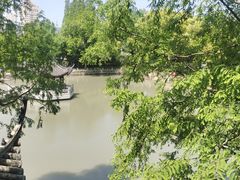 -汇龙潭