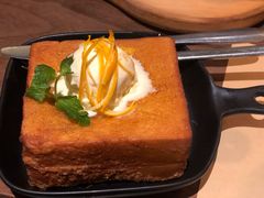 奶黄流沙西多士-来龙里 精致 东南亚餐室(万象城店)