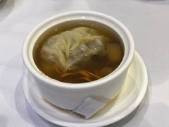 原粒鲍鱼灌汤饺-彩福皇宴(皇室堡店)