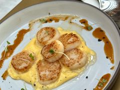 玉米泥煎鲜贝-y SEA·西班牙餐厅(阿那亚·北戴河店)