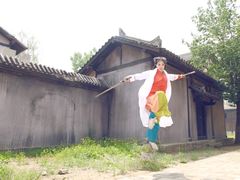 -九月鹰飞汉服摄影工作室