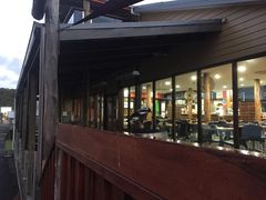 -12 Rocks Beach Bar Cafe