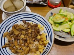 -红猪卤肉饭(大西洋美食城店)