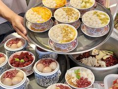 -大芊金重庆串串火锅(南京路店)