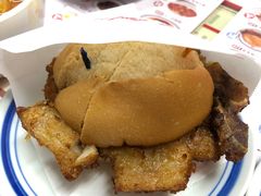 猪扒包-華人 華星冰室(氹仔 店)