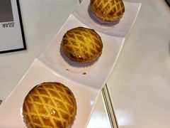 -新大咀港式茶餐厅(宝山万达店)