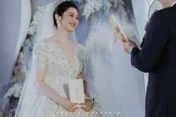 -南京宝娜嫁衣婚纱礼服馆(中央路店)
