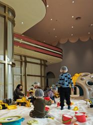 -奈尔宝家庭中心·亲子餐厅(鄞州万达店)