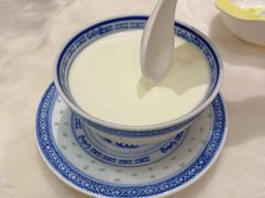 老香港鲜奶冻-香港百合居(LCM置汇旭辉广场店)
