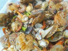 -烁佳海鲜大馅饺子