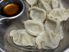 -崴海渔村(虹梅路店)