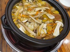 -菌之家·专业纯野生菌火锅·特色炒菌