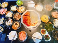 麻辣鸳鸯锅-蜀香居鲜毛肚火锅