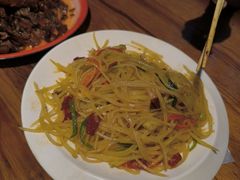 -柴窝堡22号辣子鸡·传承新疆菜