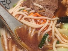 -俏凤凰(美林M·LIVE天地东座店)
