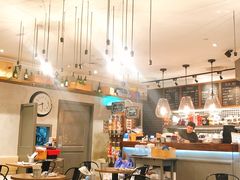 -Benjamin Browns Bistro & Bakery