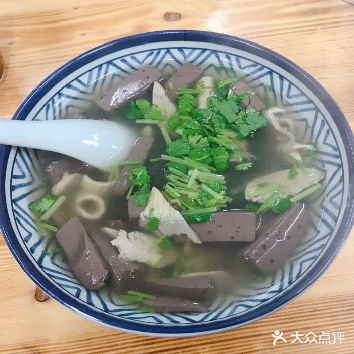勤业老杨汤包店(红星新村分店)鸭杂粉丝汤图片
