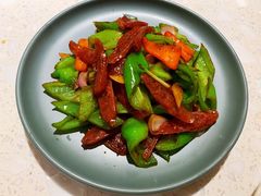 牛角椒焗腊肠-水天堂西餐厅(绿宝广场店)