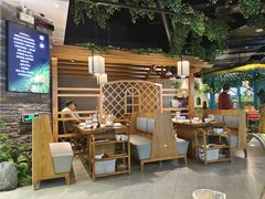 露天位-菌彩云南野生菌火锅(万达广场店)