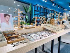 -Trend1881视光·蔡司视觉(领展广场店)