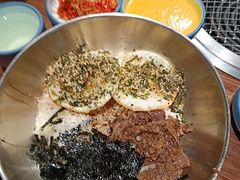 -明洞阿姨·韩式酱蟹烤肉·创意料理(三元桥店)