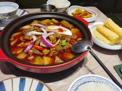-腩得欢喜·牛腩煲火锅(万庭大厦店)