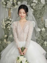-伯瓷皇后婚纱艺术空间