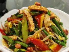 -陈熹公民族美食文化餐厅(中华广场店)