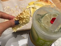 -奈雪的茶(湖滨银泰in77C区PRO店)