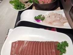 -热火朝天鲜切牛肉火锅(南强街巷店)