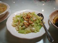 -暨南大学（石牌校区）明湖楼