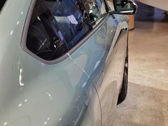 -蔚来中心(北京中关村店)