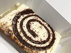 白巧克力奶油果糖瑞士卷-Awfully Chocolate(嘉里城店)