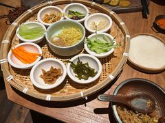 -包整·丝娃娃(一览甲秀楼风景店)