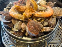 -锅老头海鲜铁锅炖