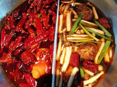-湊湊火锅·茶憩(新中关购物中心店)