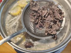 -养牛邓·潮汕牛肉海鲜自助火锅(广州店)