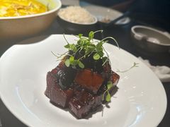 陈年花雕红烧肉-麻六记(凤凰汇店)