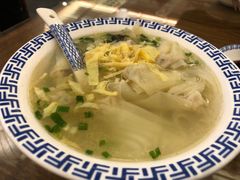 特色小馄饨-笑来喜馄饨小笼工坊店(湖滨街店)